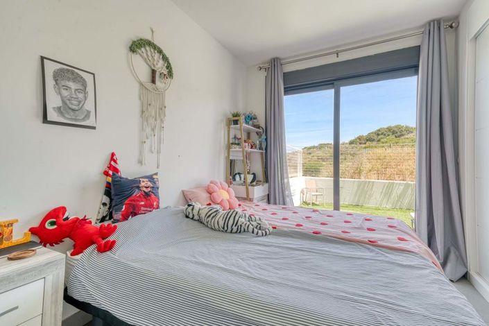 Image No.14-2 Bed Apartment for sale