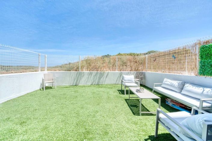 Image No.18-2 Bed Apartment for sale