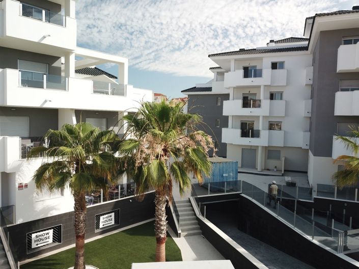 Image No.35-2 Bed Apartment for sale