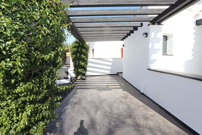 Image No.36-3 Bed Villa for sale