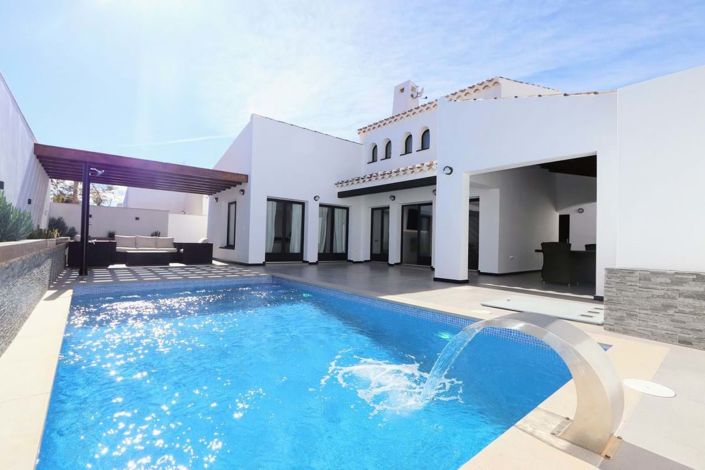 Image No.39-3 Bed Villa for sale