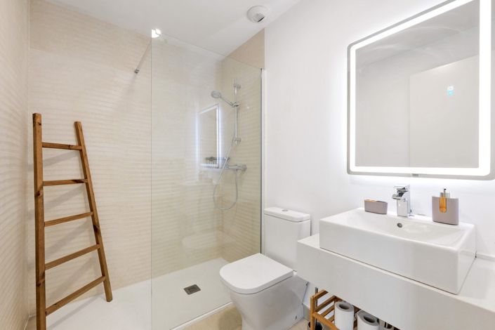 Image No.17-3 Bed Apartment for sale