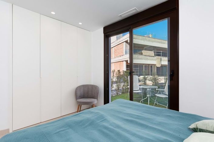 Image No.12-2 Bed Villa for sale