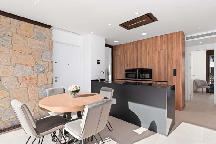 Image No.7-2 Bed Villa for sale