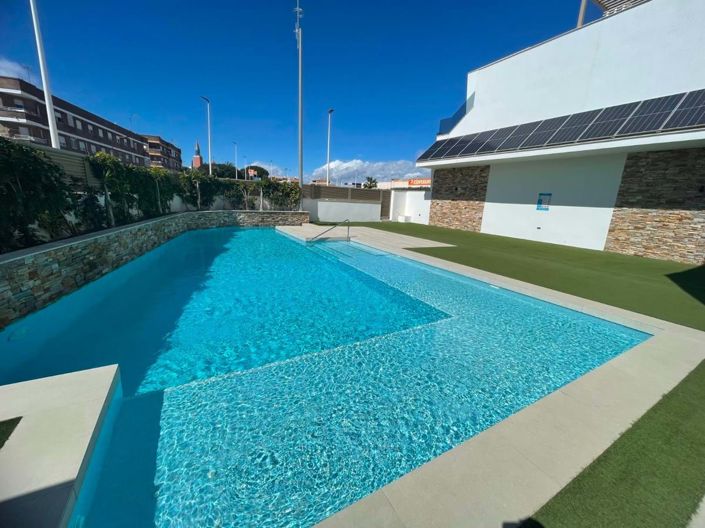 Image No.1-3 Bed Apartment for sale