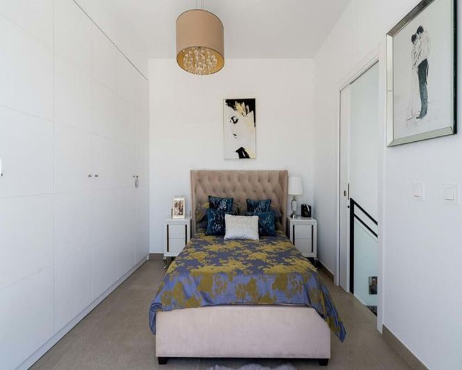 Image No.4-4 Bed Villa for sale