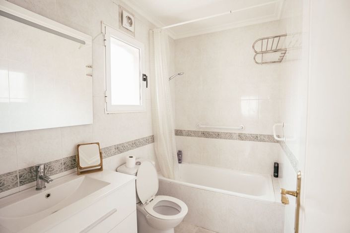 Image No.11-Villa de 4 chambres à vendre à Villamartin