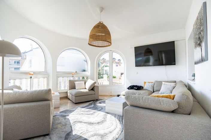 Image No.5-4 Bed Villa for sale