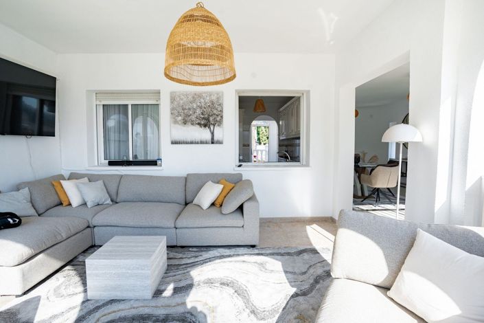 Image No.7-4 Bed Villa for sale