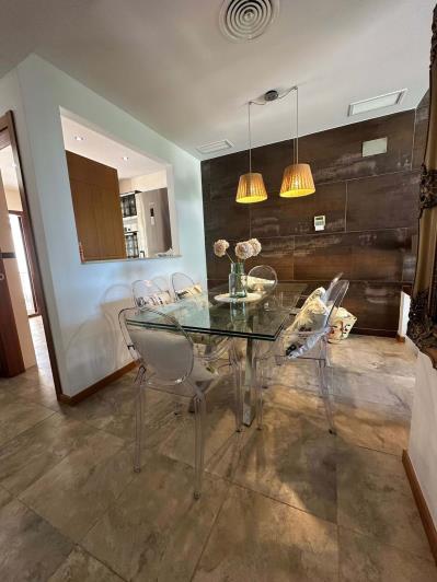 Image No.5-3 Bed Townhouse for sale