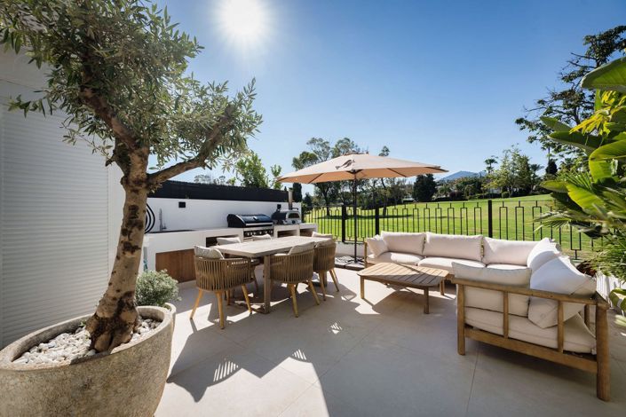 Image No.2-3 Bed Townhouse for sale