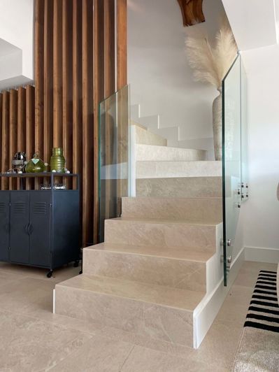 Image No.11-3 Bed Townhouse for sale