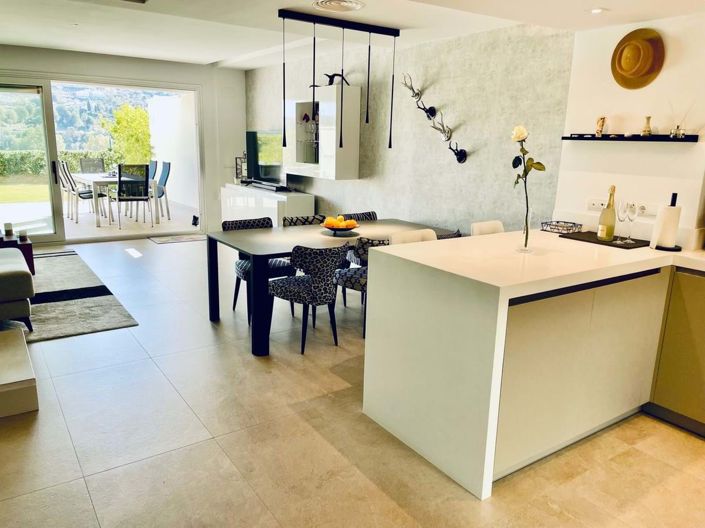 Image No.2-3 Bed Townhouse for sale