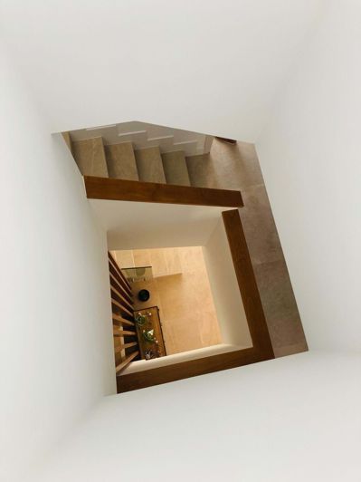 Image No.25-3 Bed Townhouse for sale