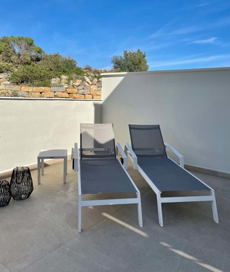 Image No.26-3 Bed Townhouse for sale