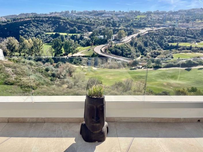 Image No.28-3 Bed Townhouse for sale