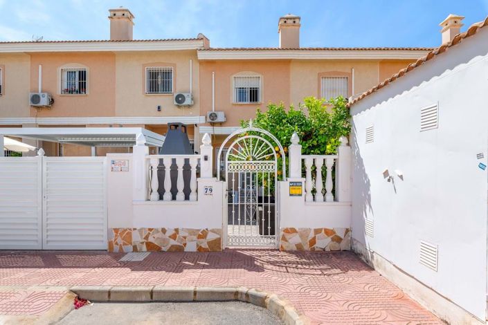 Image No.2-2 Bed Townhouse for sale