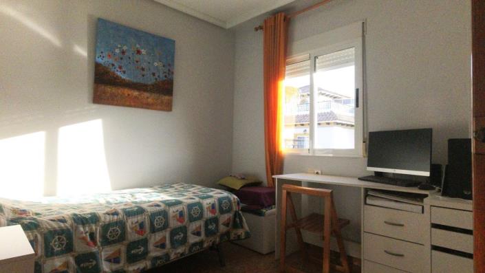 Image No.15-2 Bed Bungalow for sale