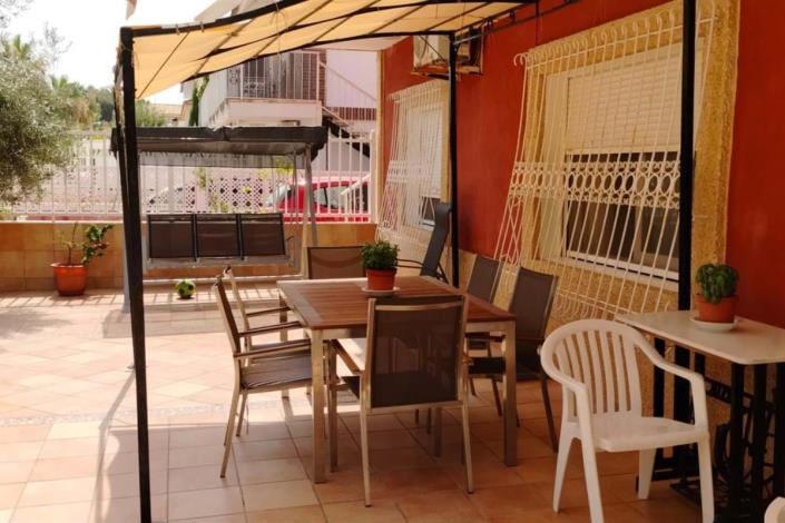 Image No.12-4 Bed Apartment for sale