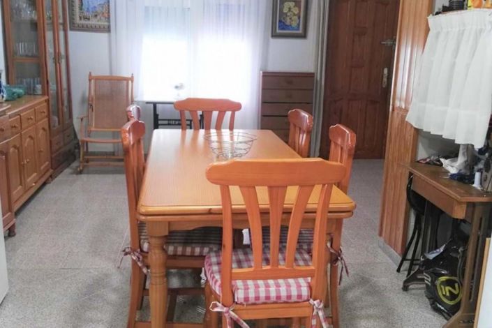 Image No.6-4 Bed Apartment for sale