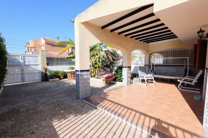 Image No.22-Jumelé de 4 chambres à vendre à Los Alcázares