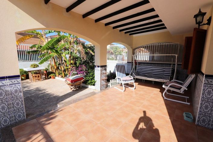 Image No.3-Jumelé de 4 chambres à vendre à Los Alcázares