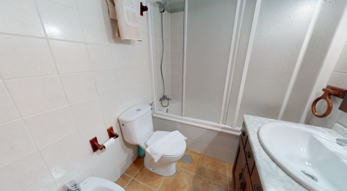 Image No.10-2 Bed Townhouse for sale