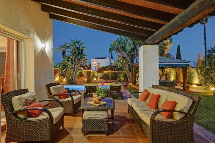 Image No.4-4 Bed Villa for sale