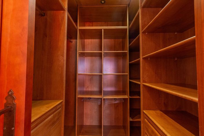 Image No.28-4 Bed Apartment for sale