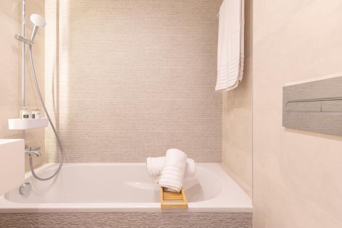 Image No.22-3 Bed Townhouse for sale