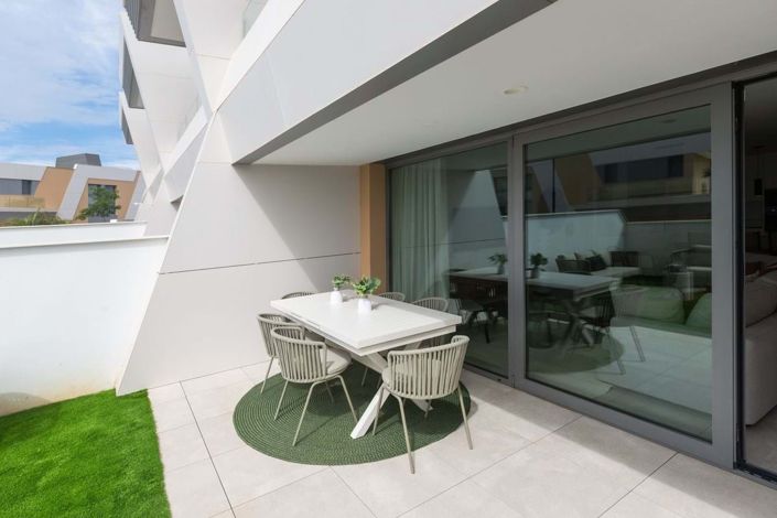 Image No.3-3 Bed Townhouse for sale