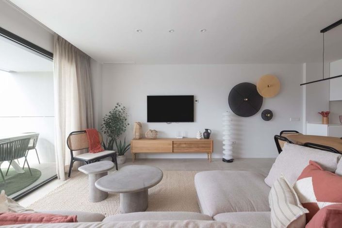 Image No.8-3 Bed Townhouse for sale