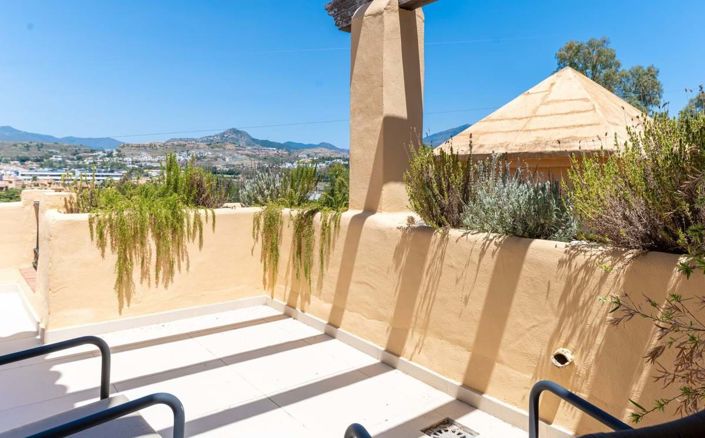 Image No.33-3 Bed Penthouse for sale