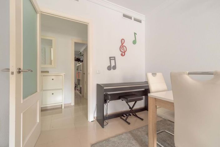 Image No.48-Appartement de 3 chambres à vendre à Estepona