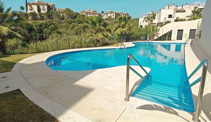 Image No.1-3 Bed Apartment for sale