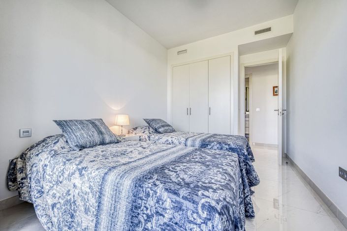 Image No.15-3 Bed Apartment for sale