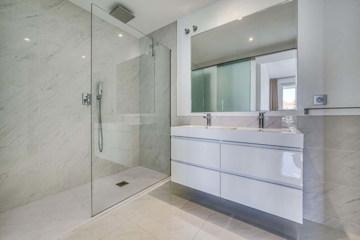 Image No.17-3 Bed Apartment for sale