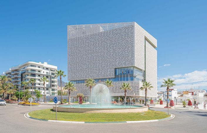 Image No.24-3 Bed Penthouse for sale