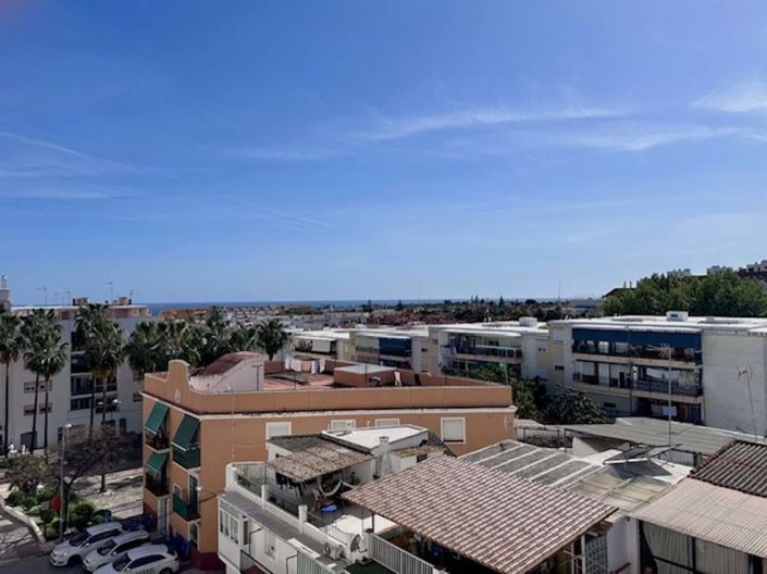 Image No.1-3 Bed Apartment for sale