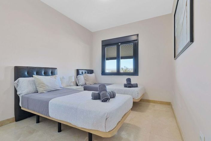 Image No.11-Appartement de 2 chambres à vendre à Estepona