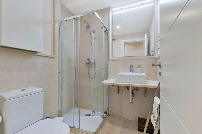 Image No.12-Appartement de 2 chambres à vendre à Estepona