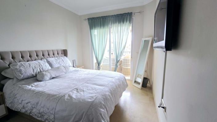 Image No.16-2 Bed Apartment for sale