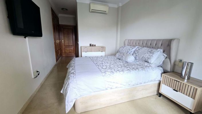 Image No.11-2 Bed Apartment for sale