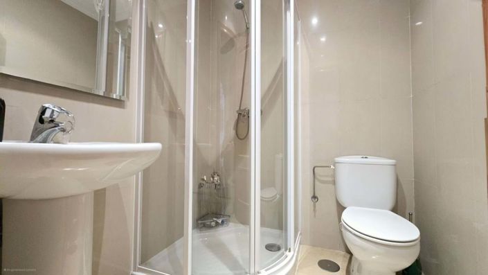 Image No.15-2 Bed Apartment for sale