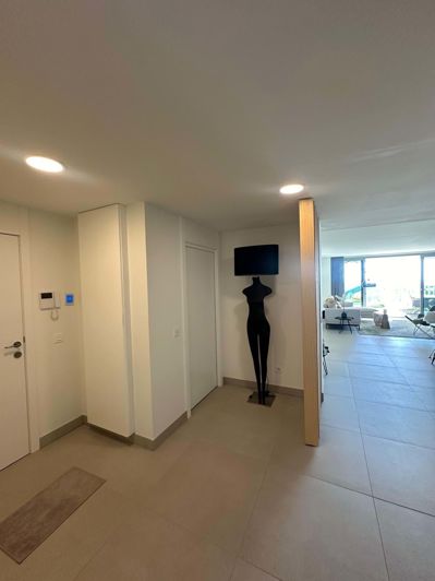 Image No.10-3 Bed Apartment for sale