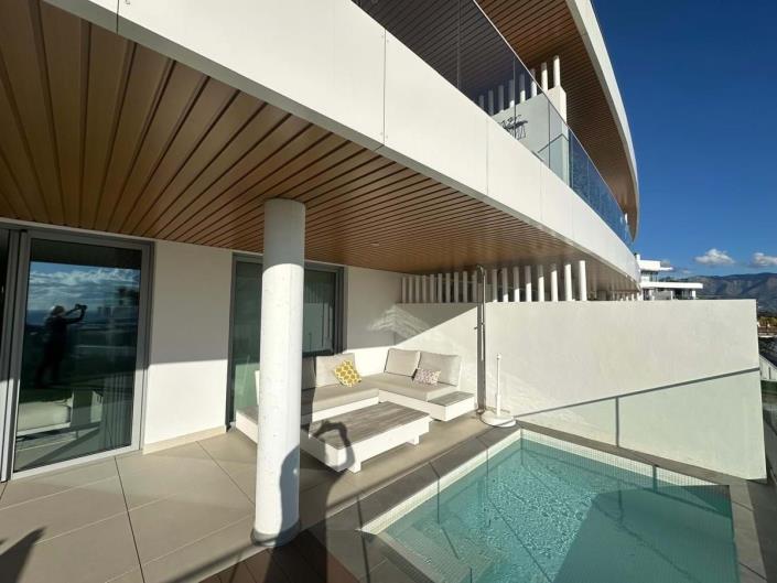 Image No.9-3 Bed Apartment for sale