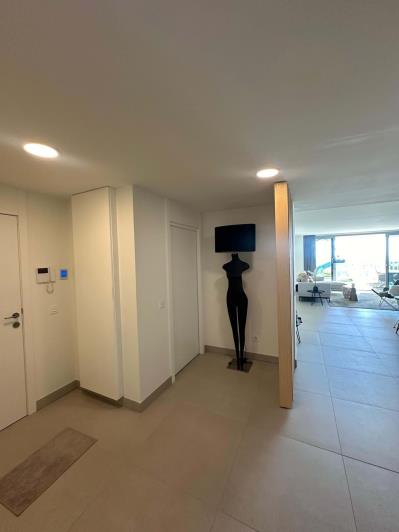 Image No.17-3 Bed Apartment for sale