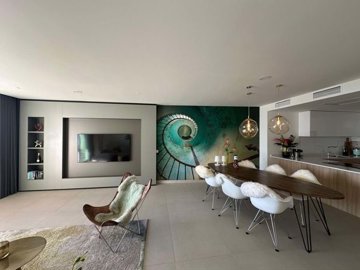 1447-529727-78d1f4f8b6655591b02d22fabb36a692d