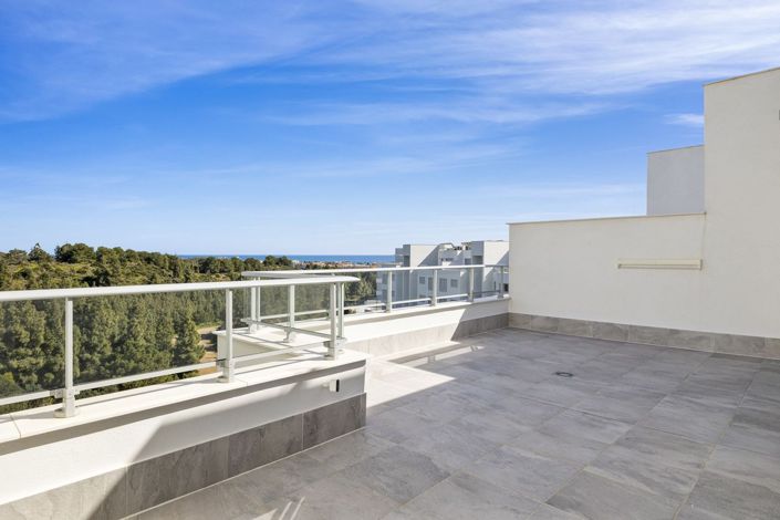 Image No.18-4 Bed Penthouse for sale