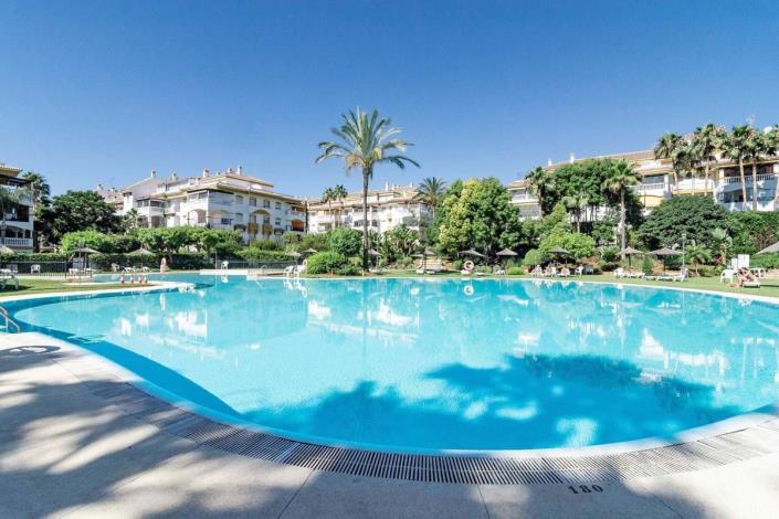Image No.1-2 Bed Apartment for sale